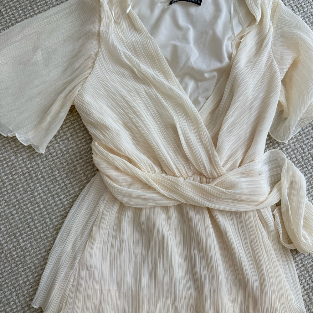 Elegant Cream Wrap Top ZARA